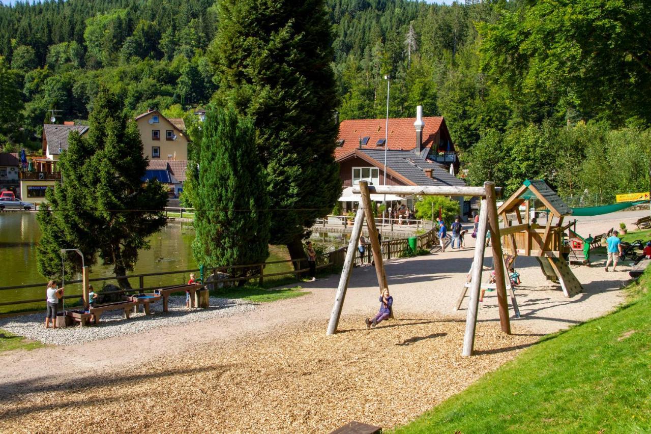 Self-Check-In Ferienwohnungen & Apartments Am Bergsee Triberg im Schwarzwald Kültér fotó